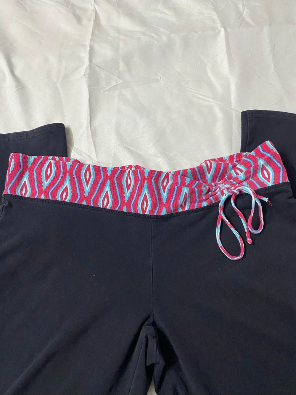 Y2K Mossimo Geometric Waist Yoga Pants - Flare Leg - Size L - Picture 3 of 8
